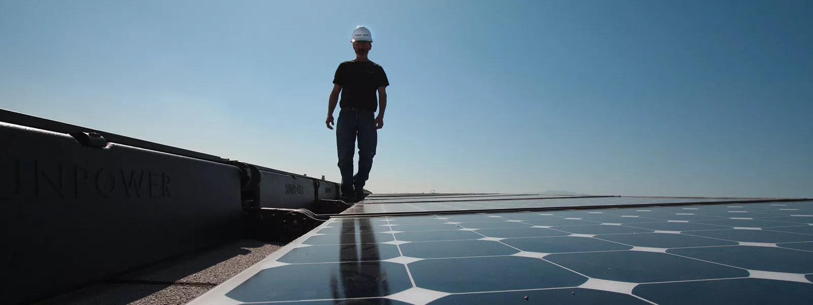 How to Become a Solar Panel Installer