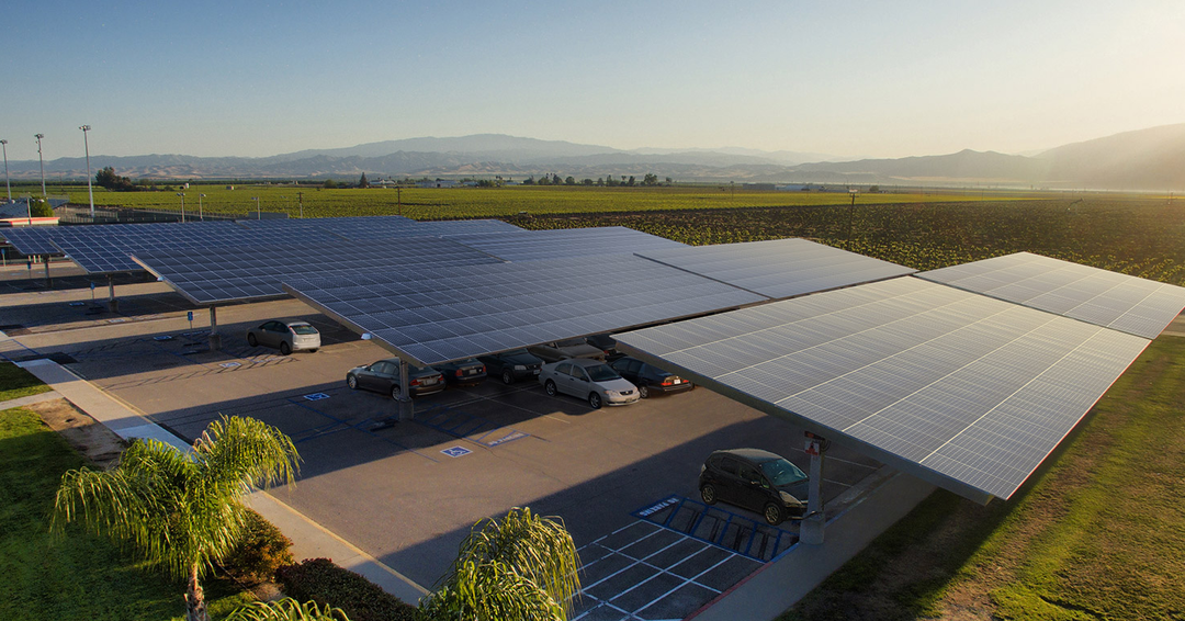 Las energías renovables, como la energía solar renovable, impulsan el desarrollo económico y social de México respetando el medio ambiente.